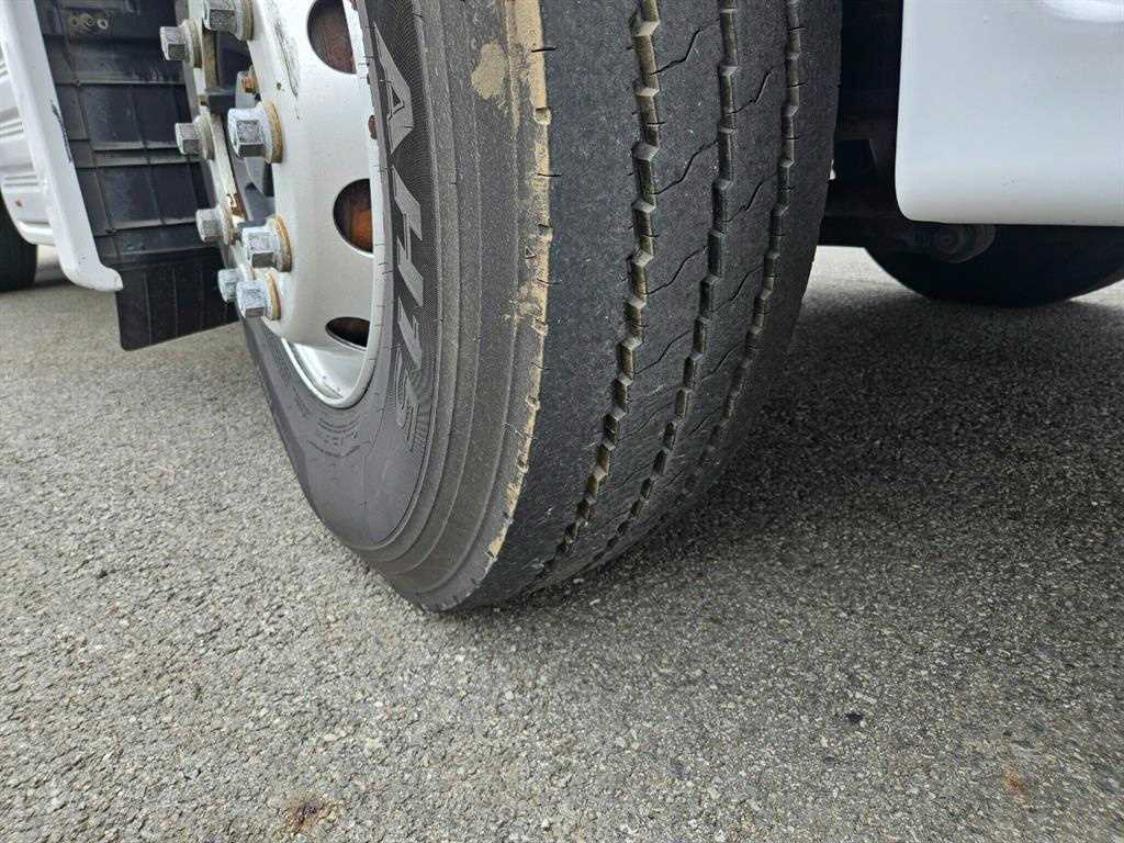 현대 엑시언트 16톤 1×2 정품 암롤트럭 2019년형 주행 251,598km 중고 화물차 상세 이미지 17