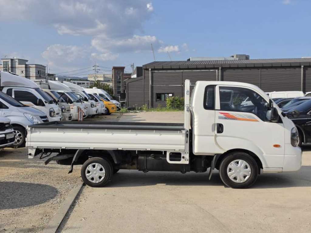 기아 더뉴봉고3 1톤 오토 카고 중고 트럭 2019 주행 70,843km 상세 이미지 3