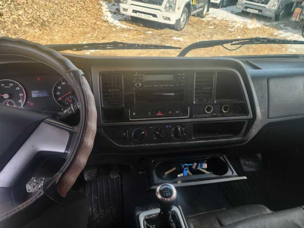 현대 3.5톤 압착식 진개차 2018년식 주행 102,115km 중고 화물차 상세 이미지 5