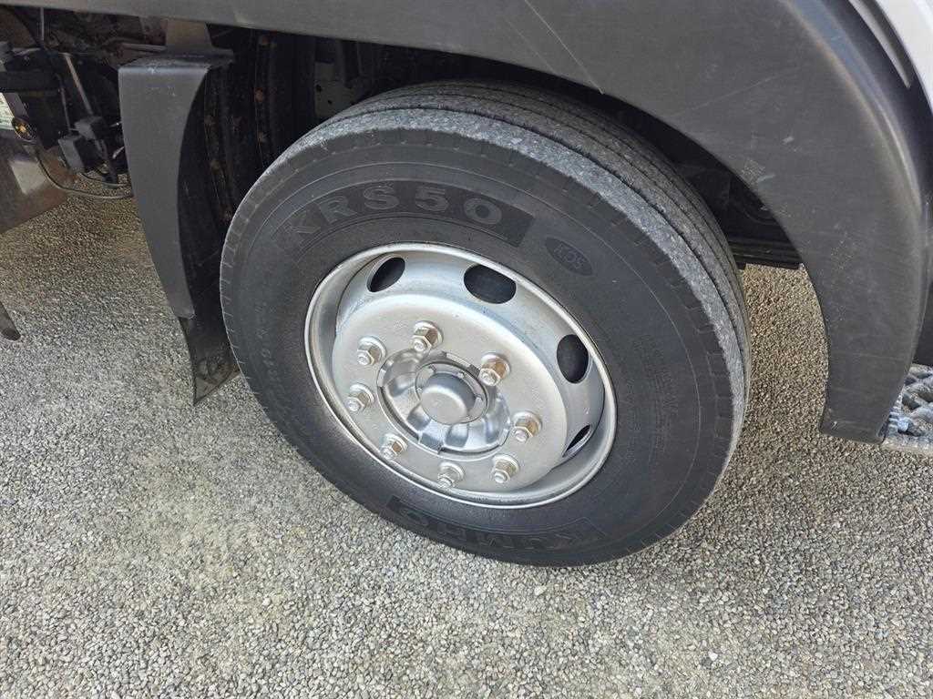 현대 메가트럭 5톤 집게차 2018년식 주행 217,745km 중고 화물차 상세 이미지 16
