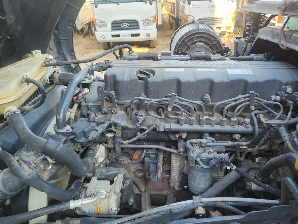 현대 메가트럭 8톤 덤프형 음식물차 2019년식 중고 화물차 2019-10 주행 215,913km 상세 이미지 18