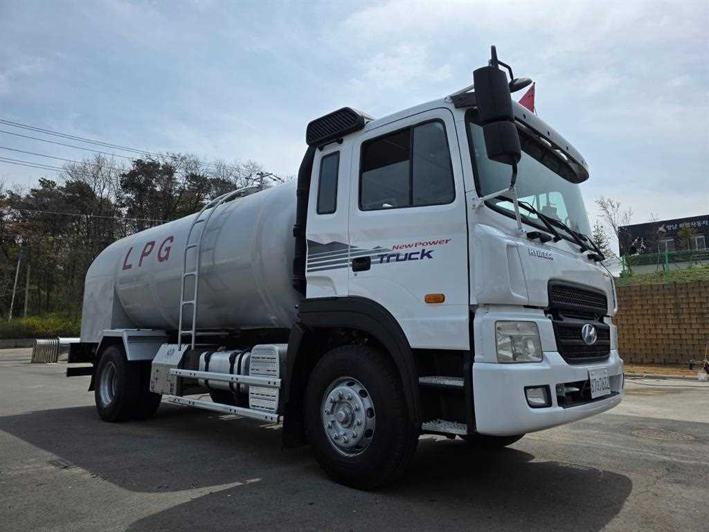현대 뉴파워트럭 6톤 탱크로리 2011년식 주행 289,202km 중고 화물차 홈/탱크로리 상세 이미지 4