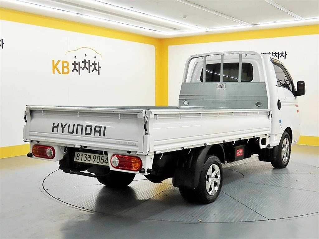 현대 포터2 1톤 카고 오토 2023년형 주행 82,527km 중고 트럭 상세 이미지 4