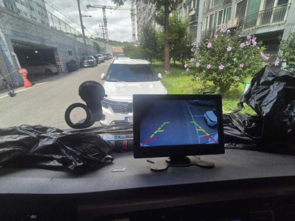 2.5톤 슈퍼캡 저상 알루미늄 리프트 익스탑 2019년식 주행 103,509km 중고 화물차 상세 이미지 12