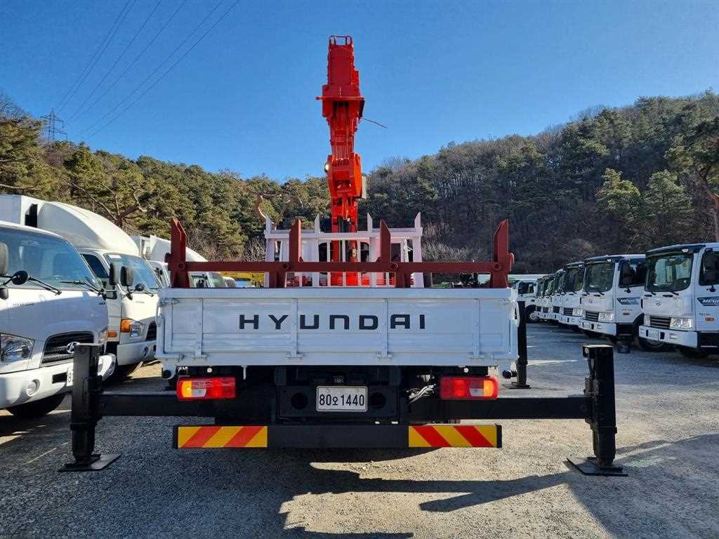 2023년형 주행 19,431km 현대 파비스 5.5톤 광림 카고크레인 중고 화물차 상세 이미지 3