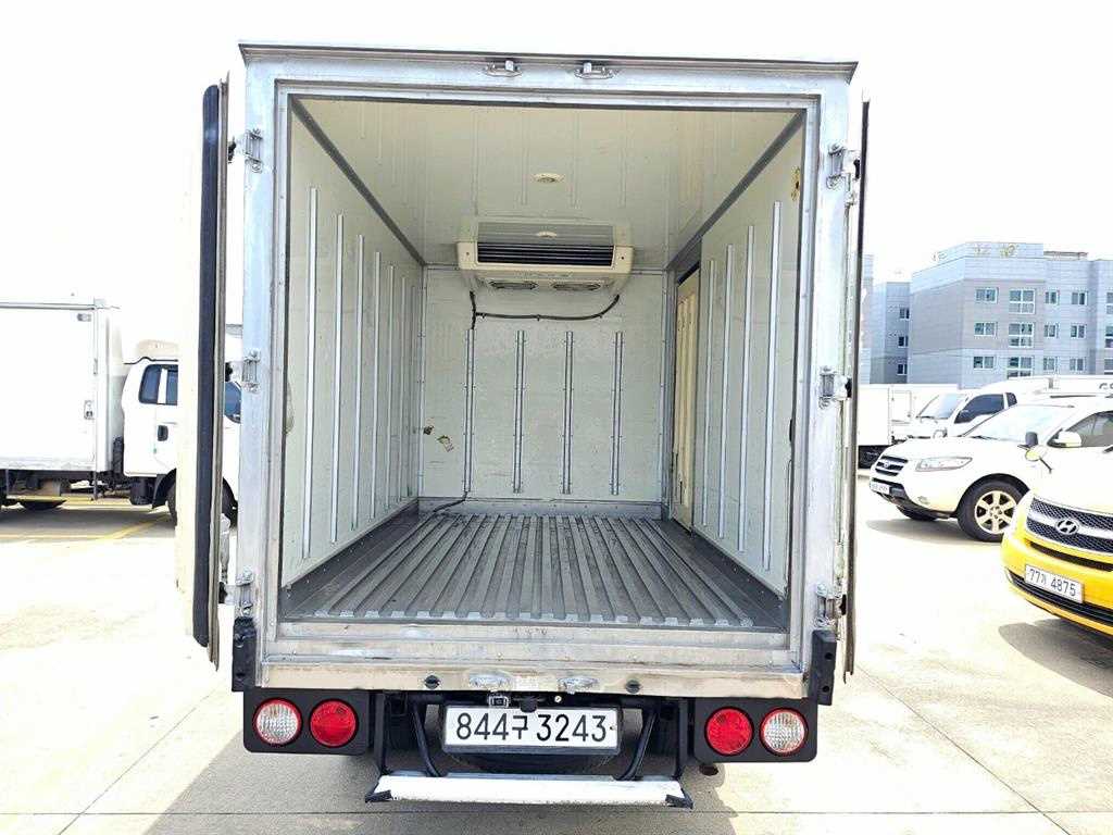 기아 봉고3 1톤 하이냉동탑 2017년식 주행 206,187km 중고 화물차 상세 이미지 8