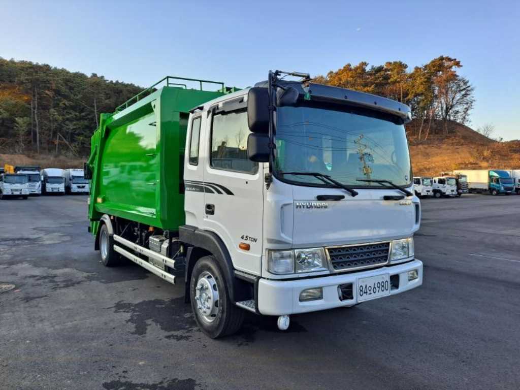 현대 메가트럭 5톤 압축진개차 2020년식 주행 50,000km 중고 화물차 상세 이미지 2