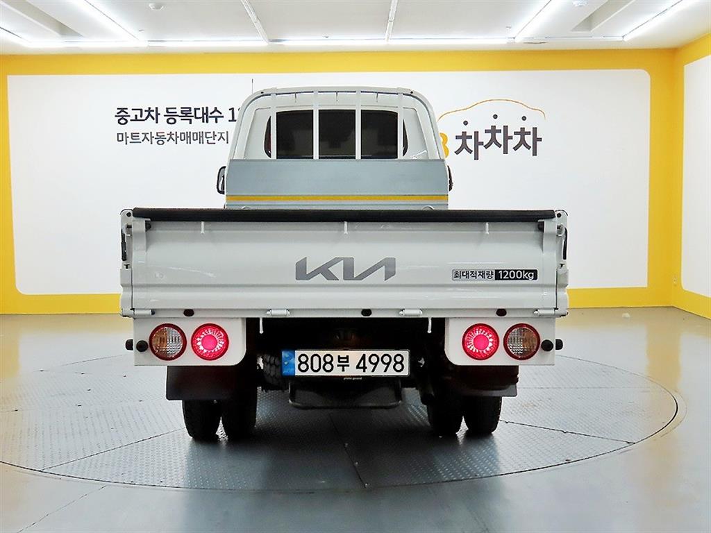 기아 더뉴봉고3 1.2톤 무사고 카고 중고 화물차 2023 주행 70,110km 상세 이미지 3