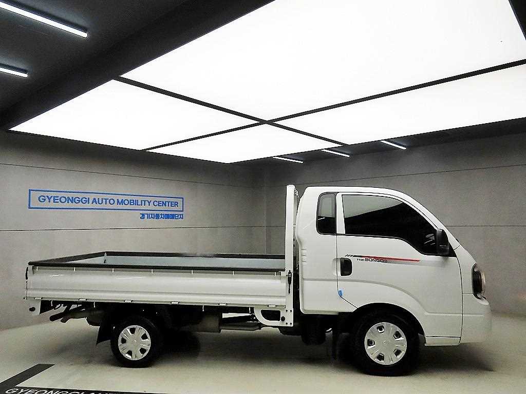 기아 봉고3 1톤 카고 LPG 2025년식 주행 13,357km 중고 화물차 상세 이미지 2