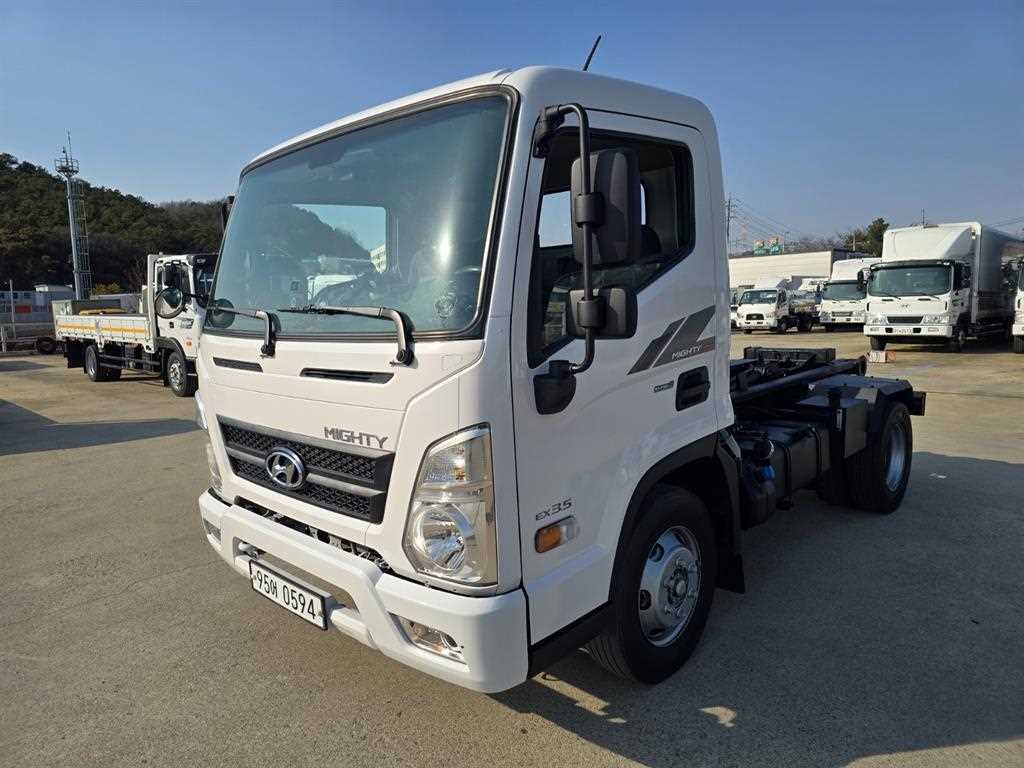 현대 마이티 3.5톤 암롤트럭 2018년식 중고 화물차 2018-06 주행 131,565km 대표 이미지