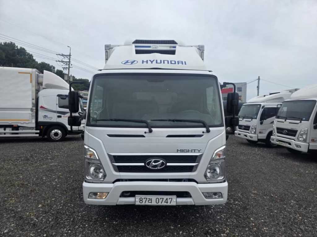현대 올뉴마이티 3.5톤 냉동탑 2017년식 주행 386,904km 중고 화물차 대표 이미지