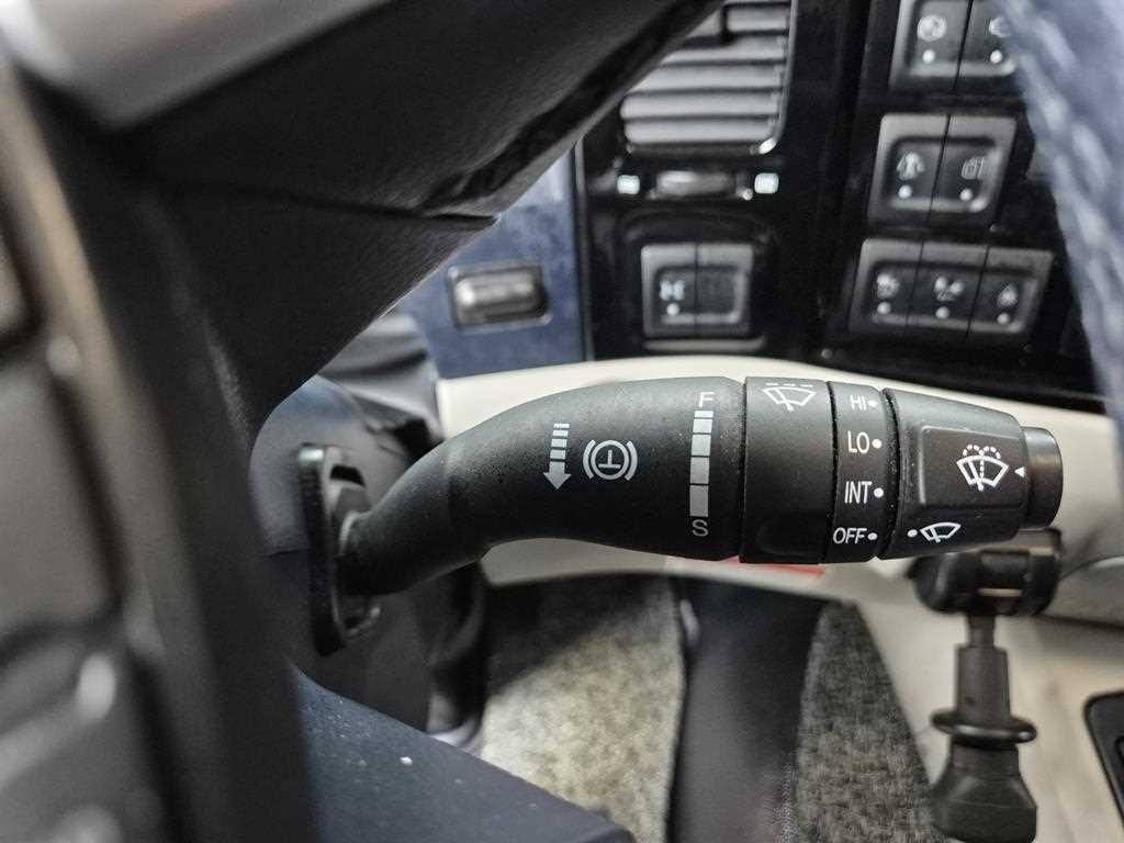 대우 맥센 14톤 컨테이너 냉동탑 2025년식 주행 170,498km 중고 화물차 상세 이미지 17