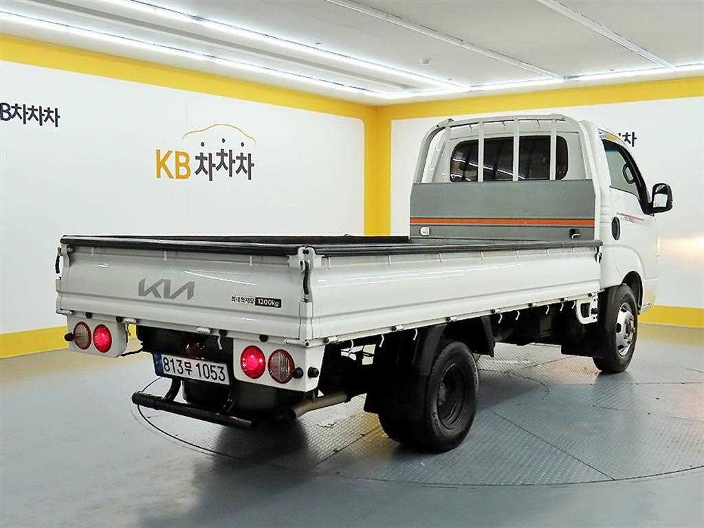 기아 봉고3 LPG 1.2톤 카고 2024년식 주행 58,022km 중고 화물차 상세 이미지 4