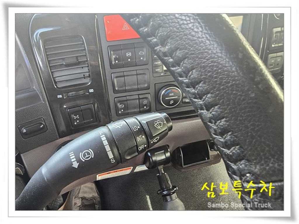 대우 프리마 17.5톤 탱크로리 2017년식 중고 트럭 홈/탱크로리 2017-06 주행 339,830km 상세 이미지 9