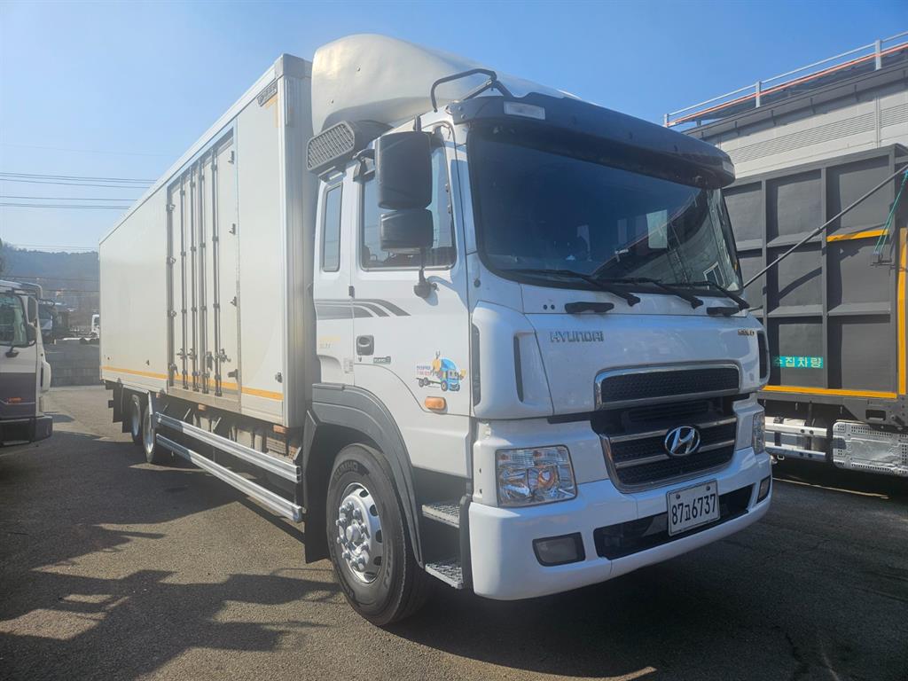 현대 메가트럭 5톤 냉동탑 2020년식 주행 978,478km 중고 화물차 상세 이미지 3
