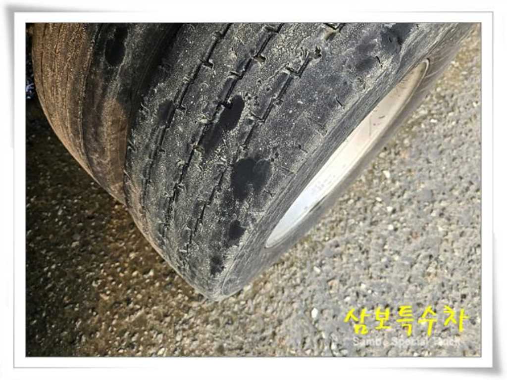 2007년식 주행 528,034km 현대 9.5톤 히아브 12000XG 집게차 중고 화물차 상세 이미지 12