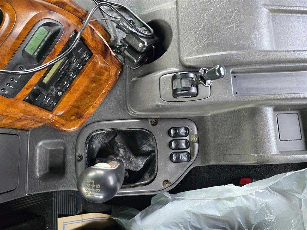 현대 뉴파워트럭 14톤 15,500L 살수차 2005년형 주행 131,127km 중고 화물차 상세 이미지 18