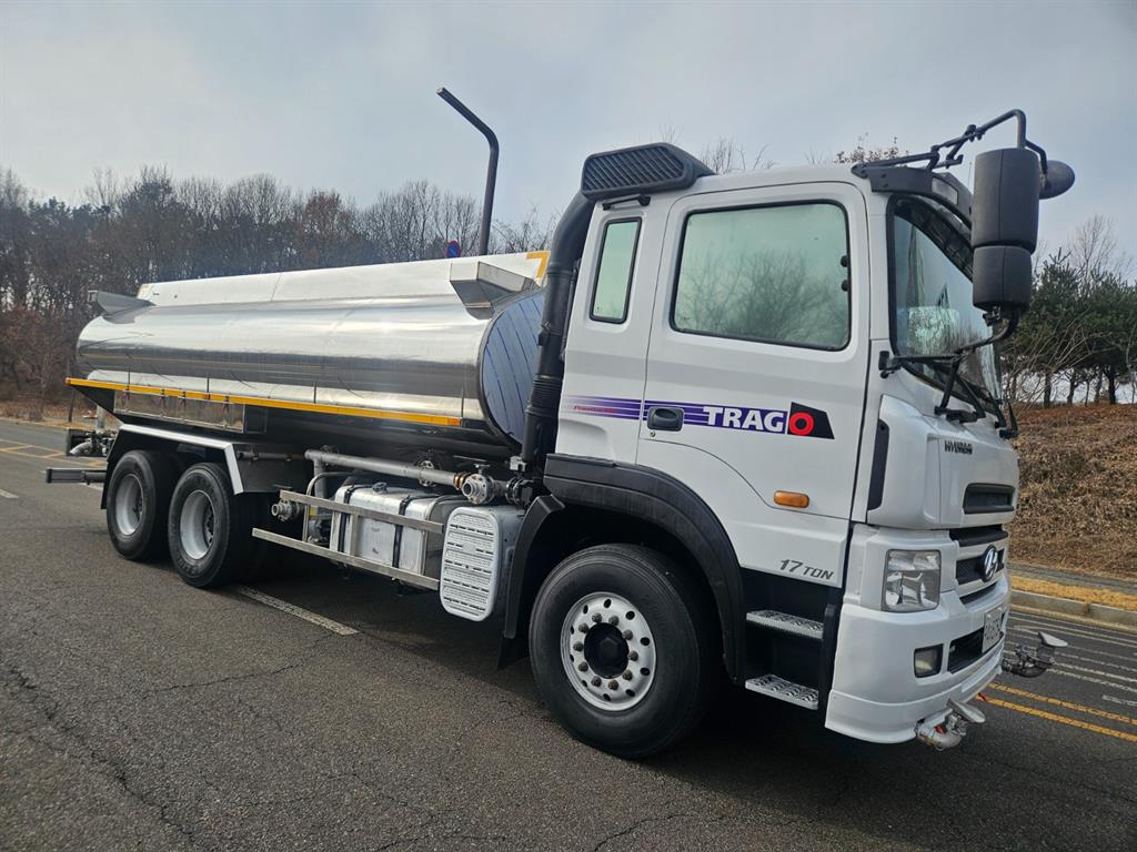24톤 스텐 15,500L 살수차 2011년형 주행 1,159,387km 중고 화물차 상세 이미지 3