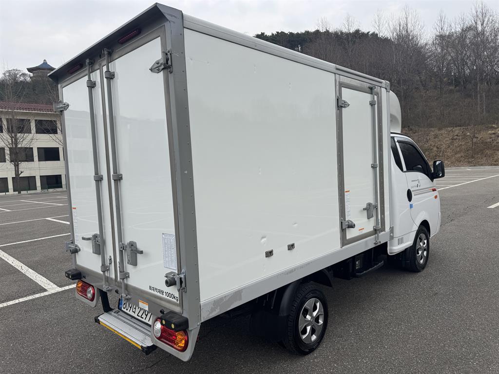 현대 포터2 슈퍼캡 초장축 하이냉동탑 2023년식 주행 94,823km 1톤 중고 화물차 상세 이미지 5