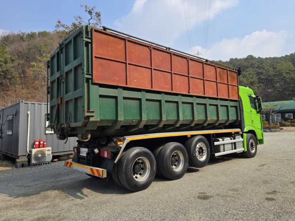 현대 트라고 24톤 원쓰리 프리미엄 암롤트럭 2020년식 주행 83,904km 중고 화물차 상세 이미지 5