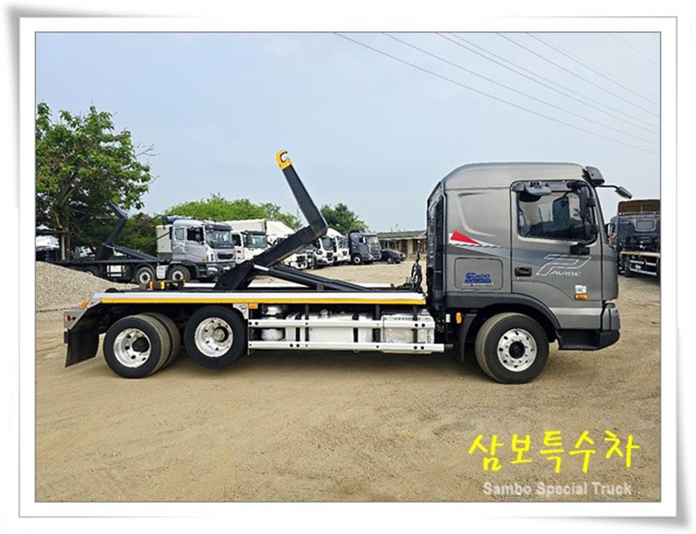 현대 파비스 6.5톤 암롤트럭 2022년식 중고 화물차 2022-06 주행 114,455km 상세 이미지 3