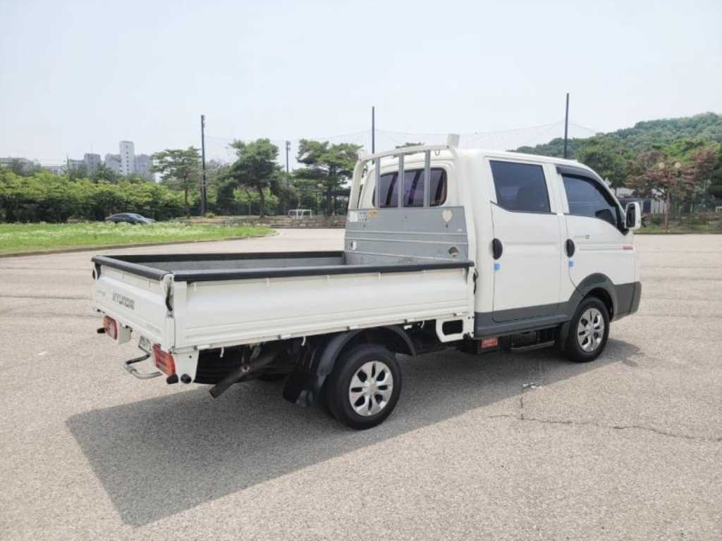 현대 포터2 1톤 더블캡 초장축 카고 2017년식 주행 223,669km 중고 화물차 상세 이미지 2