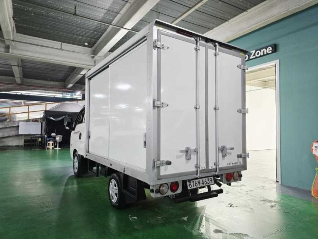 기아 봉고3 1톤 하이내장탑 2024년식 주행 28,173km LPG 중고 화물차 상세 이미지 9