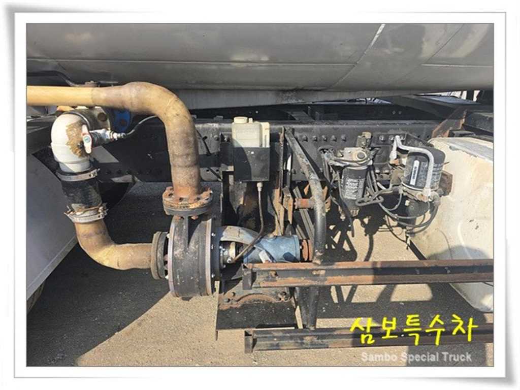 대우 프리마 17.5톤 탱크로리 2017년식 중고 트럭 홈/탱크로리 2017-06 주행 339,830km 상세 이미지 6