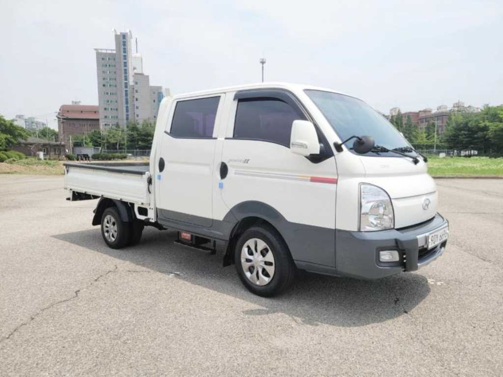 현대 포터2 1톤 더블캡 초장축 카고 2017년식 주행 223,669km 중고 화물차 대표 이미지