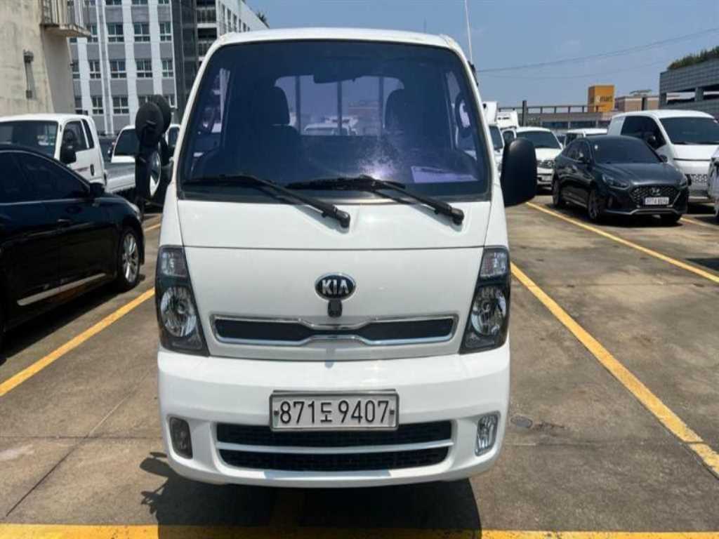 기아 봉고3 1톤 킹캡 초장축 카고 중고 화물차 2016 주행 158,269km 대표 이미지