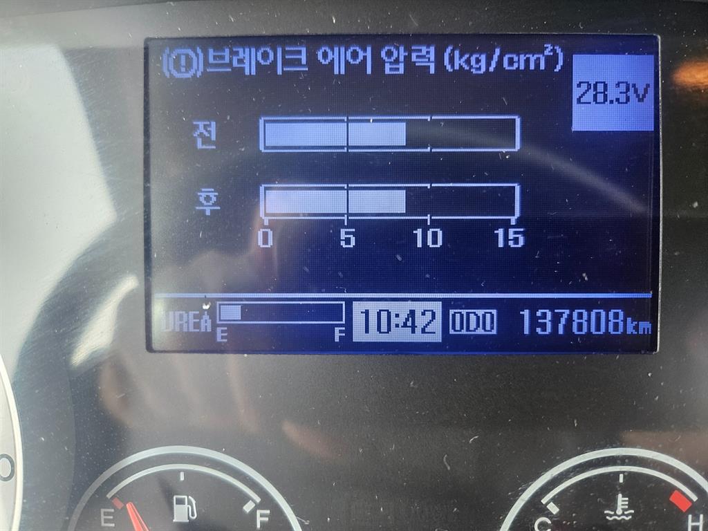현대 메가트럭 6.7톤 승인 밀판식 음식물차 2019년식 주행 135,558km 중고 화물차 상세 이미지 11