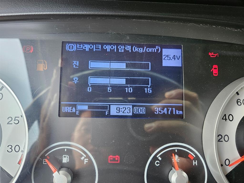 현대 메가트럭 8.5톤 앞축 카고 2019년식 주행 35,287km 중고 화물차 상세 이미지 13