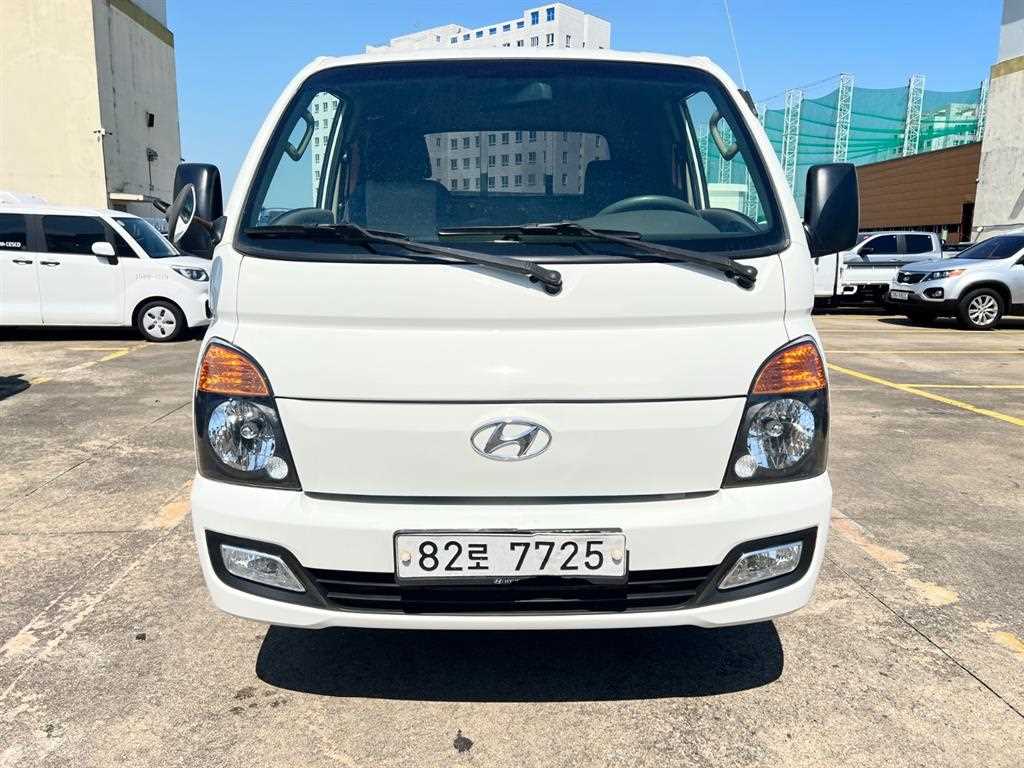 현대 포터2 슈퍼캡 초장축 1톤 카고 중고 화물차 2018 주행 176,305km 대표 이미지
