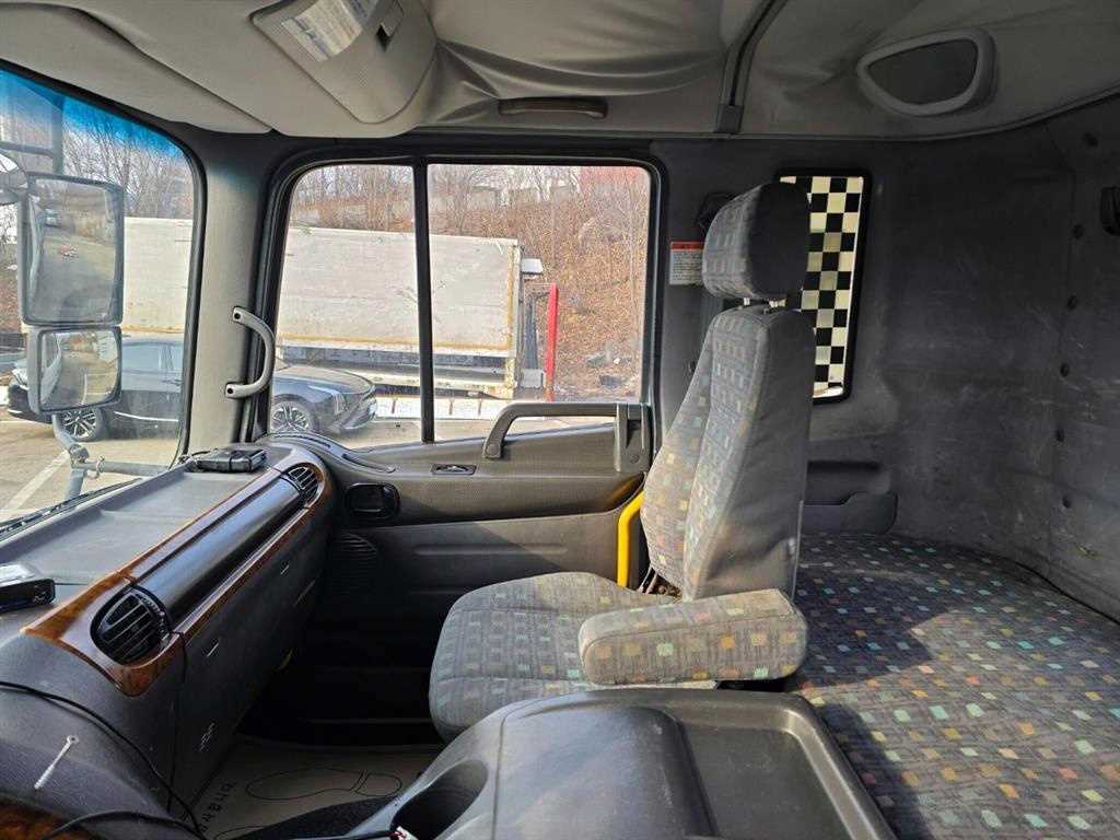 현대 뉴파워트럭 14톤 15,500L 살수차 2005년형 주행 131,127km 중고 화물차 상세 이미지 15