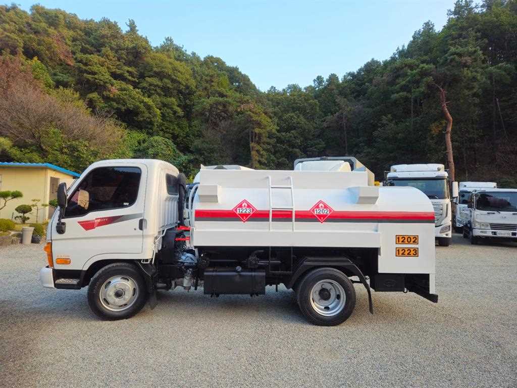 현대 마이티 2.5톤 홈로리 2015년식 주행 156,055km 중고 화물차 홈/탱크로리 상세 이미지 4