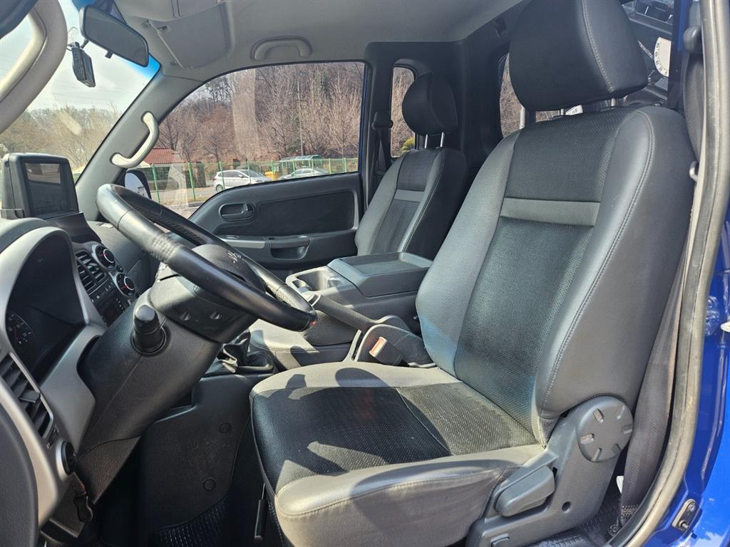 기아 더뉴봉고3 1톤 동해433L 크레인 2022년식 주행 45,595km 중고 트럭 상세 이미지 13