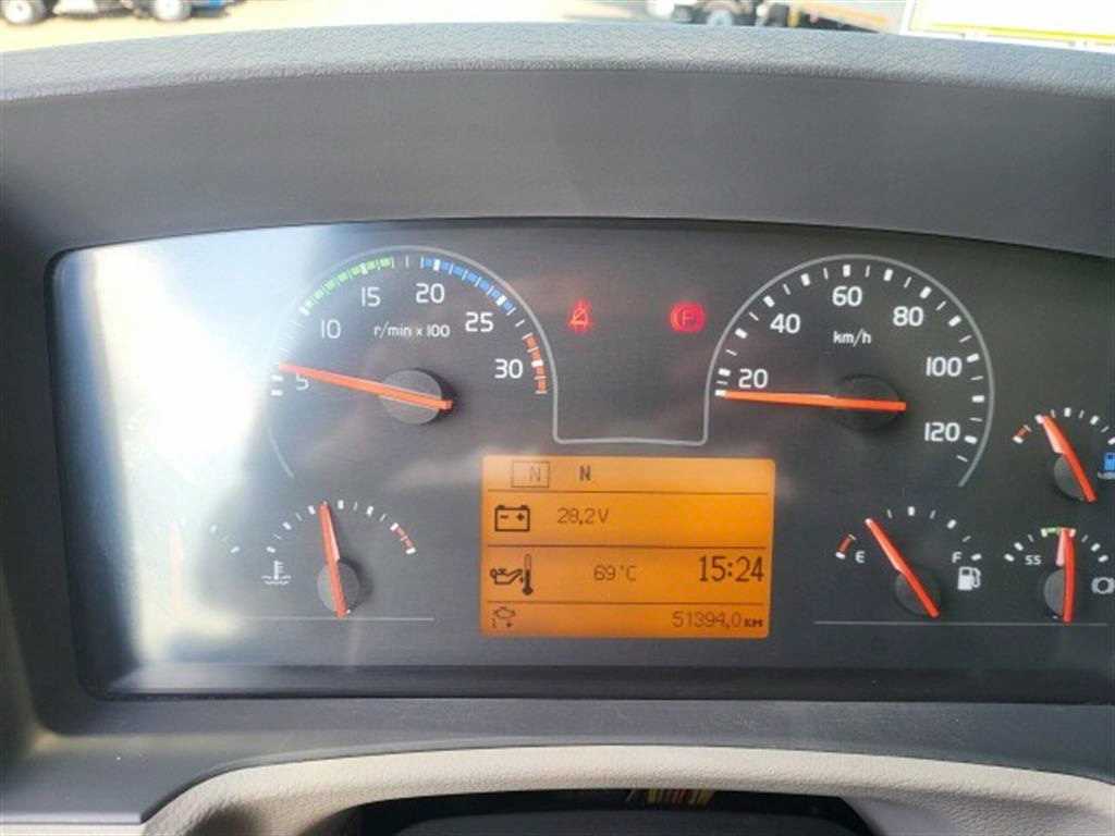 볼보 5톤 수산 746L 카고크레인 2017년식 주행 51,394km 중고 화물차 상세 이미지 14