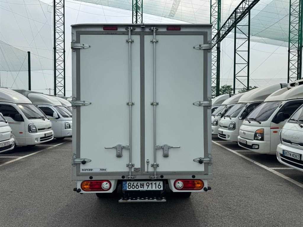 현대 포터2 1톤 무사고 LPG 하이내장탑 중고 화물차 2024 주행 32,150km 상세 이미지 7