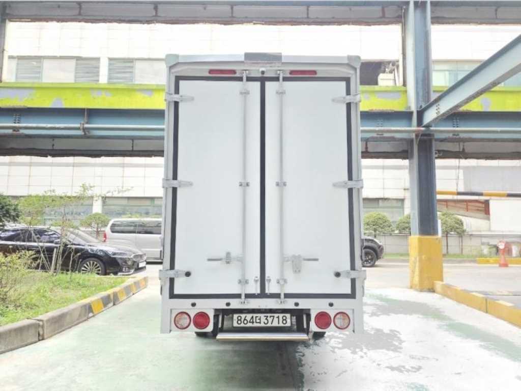 기아 봉고3 1톤 LPG 전동식 윙바디 2024년식 주행 132,036km 중고 화물차 상세 이미지 8