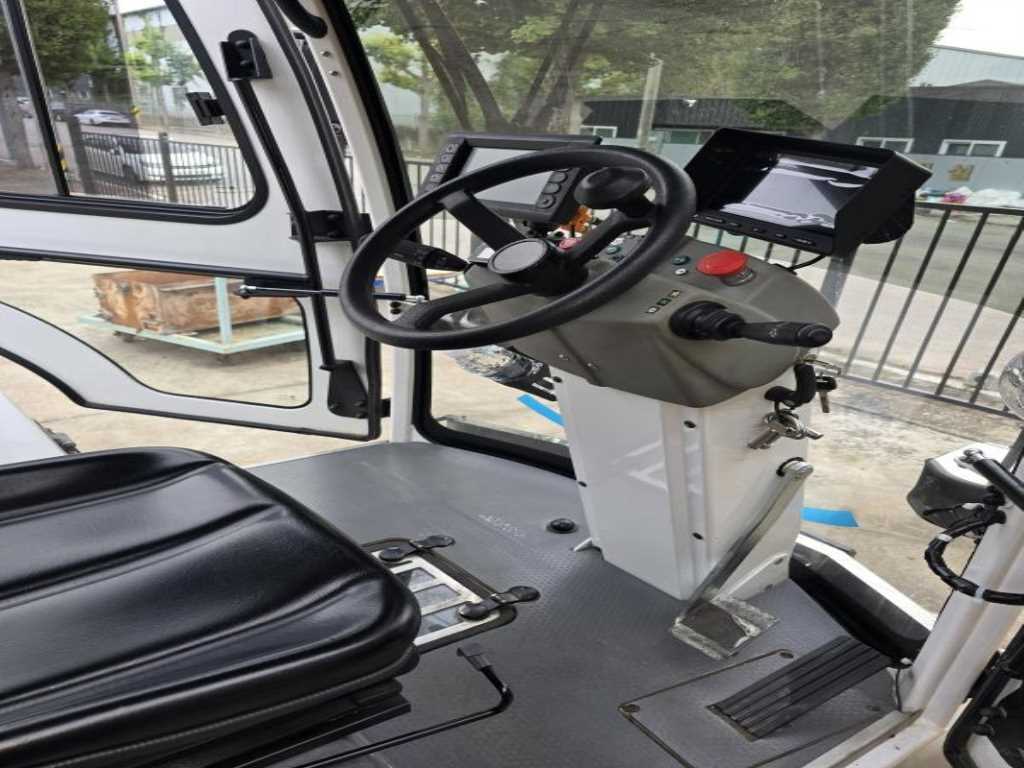 크린텍 1.2톤 전기 노면청소차 2020년식 주행 3,706km 중고 화물차 그 밖에 상세 이미지 8