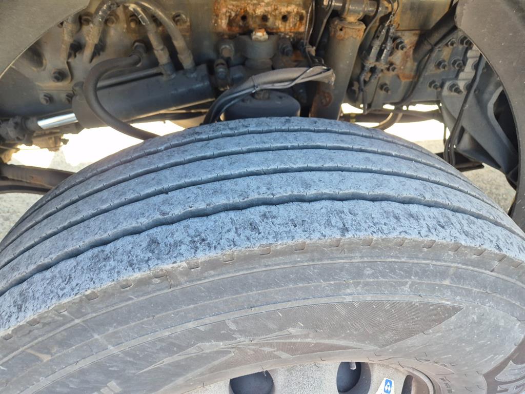 볼보 FM500 25톤 무빙워킹 암롤트럭 2020년식 주행 724,094km 중고 화물차 상세 이미지 12