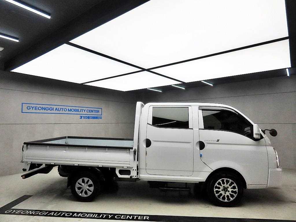 현대 포터2 1톤 카고 더블캡 초장축 2024년식 주행 10,973km 중고 화물차 상세 이미지 2