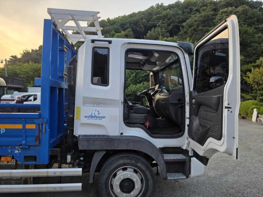 현대 5톤 셀프로더 2016년식 주행 11,411km 중고 화물차 상세 이미지 13