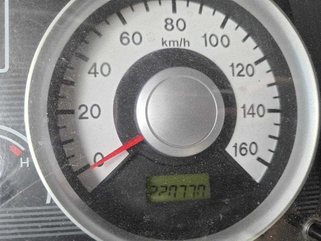 현대 메가트럭 5톤 6000리터 살수차 2012년식 주행 220,770km 중고 화물차 상세 이미지 16