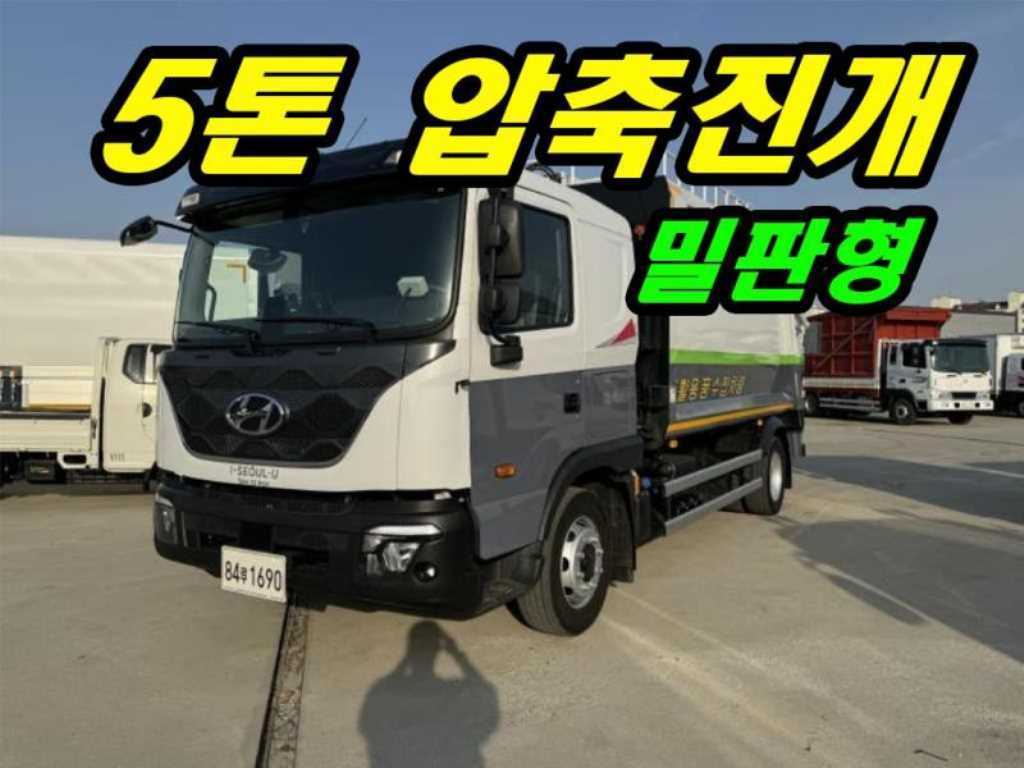 현대 파비스 5톤 압축진개차 2023년식 주행 20,000km 중고 화물차 상세 이미지 2