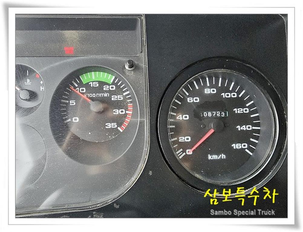 현대 메가트럭 5톤 히아브 XG 집게차 2006년식 중고 화물차 2006-12 주행 406,723km 상세 이미지 9