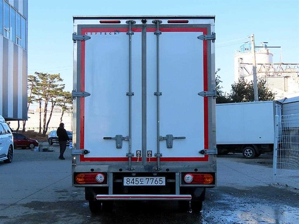 현대 포터2 1톤 하이내장탑 LPG 2024년식 주행 49,245km 중고 화물차 상세 이미지 4
