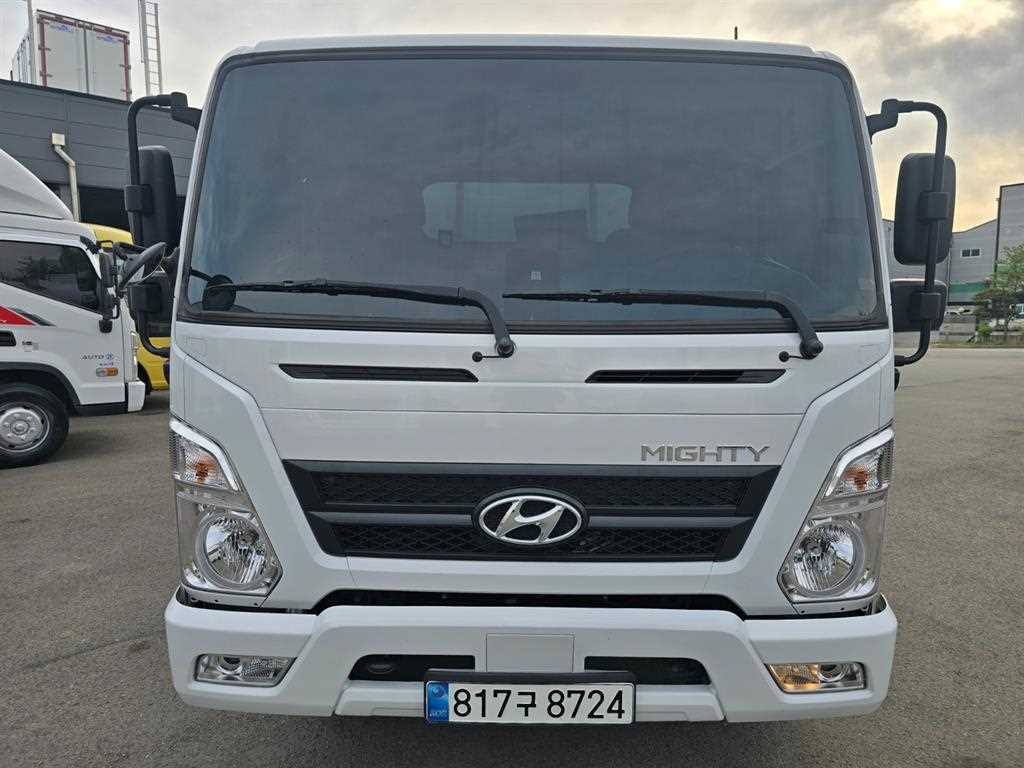 3.5톤 5000리터 알루미늄 탱크로리 2024년식 주행 115,709km 중고 화물차 홈/탱크로리 상세 이미지 2