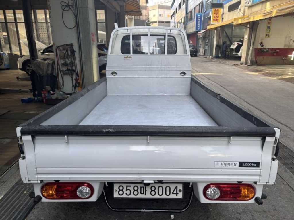 기아 봉고3 1톤 카고 2016년식 주행 111,809km 중고 화물차 상세 이미지 4