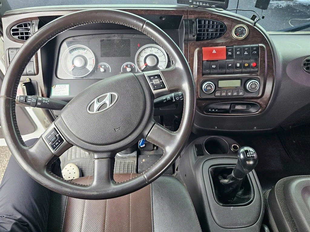 한국쓰리축 8.5톤 광림 2057H 카고크레인 2018년식 주행 102,542km 중고 화물차 상세 이미지 5